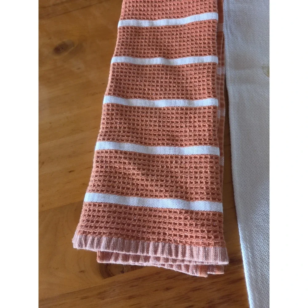 Southern Living Pheasant & Williams Sonoma Orange Waffle Tea Towels